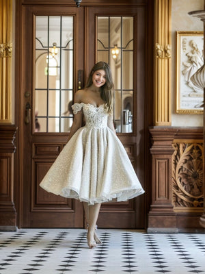 A-line Off-the-Shoulder Appliques Lace Knee-Length Wedding Dress